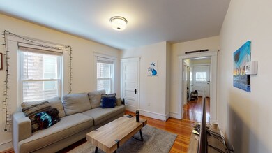 652 Green St unit 1, Cambridge, MA 02139 - photo 3
