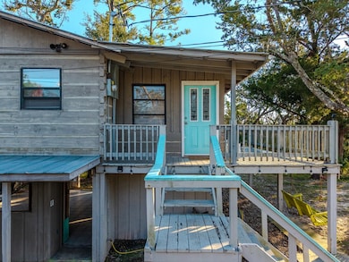 4 6th St E, Steinhatchee, FL 32359 - photo 2