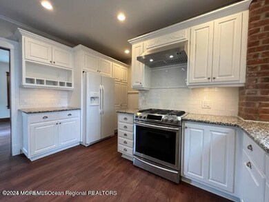 51 Passey Gardens, Long Branch, NJ 07740 - photo 7