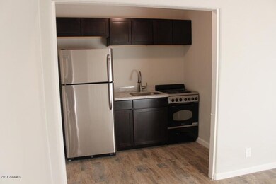 Studio Kitchen