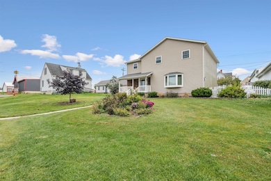 306 S Monroe St, Garnavillo, IA 52049 - photo 5