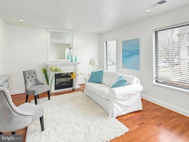 1804 Westwind Way unit 80, McLean, VA 22102 - photo 5