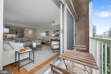 Potomac Place Tower unit S421, Washington, DC 20024 - photo 7