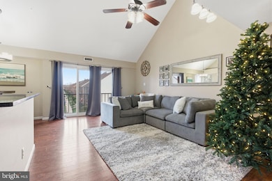 9496 00 Convent Ln unit B, Philadelphia, PA 19114 - photo 6