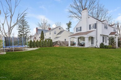 059-Side_View-5280742-medium