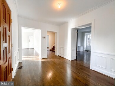 5500 Roland Ave, Baltimore, MD 21210 - photo 6