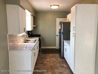 4401 Stillwell Ave, Lansing, MI 48911 - photo 5