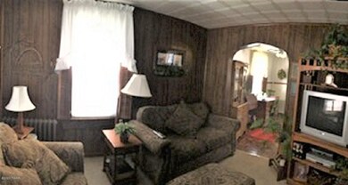 743 Dunmore St, Throop, PA 18512 - photo 6