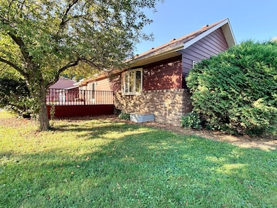 1520 Clary St, Worthington, MN 56187 - photo 4