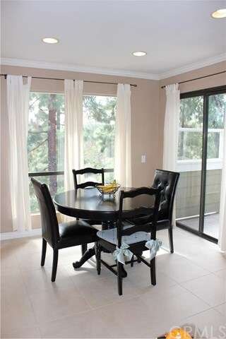 Dining area has access to the balcony.  Notice nic