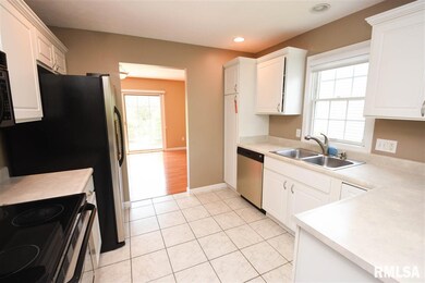 4620 N Weaverridge Blvd, Peoria, IL 61615 - photo 5