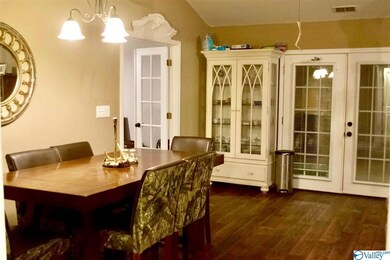 528 Diversey St, Rainbow City, AL 35906 - photo 5