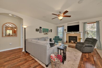 60889 Garrison Dr, Bend, OR 97702 - photo 5