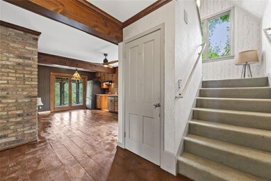 3946 Cottage Grove Hill Rd SE, Cedar Rapids, IA 52403 - photo 6