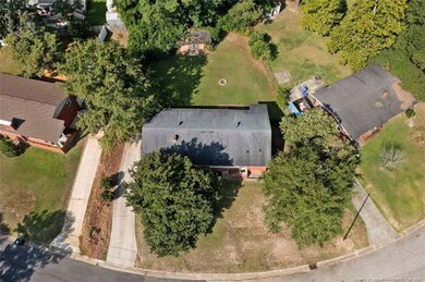 424 Mcrae Dr, Fayetteville, NC 28305 - photo 4