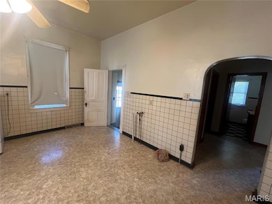 301 E 7th North St, Mount Olive, IL 62069 - photo 4