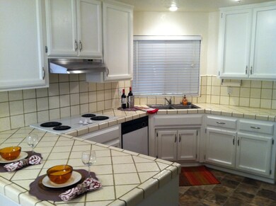 3995 RIVERVIEW 002