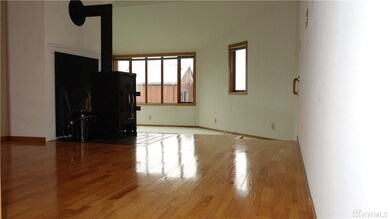 1024 5th Ave S unit B304, Edmonds, WA 98020 - photo 4