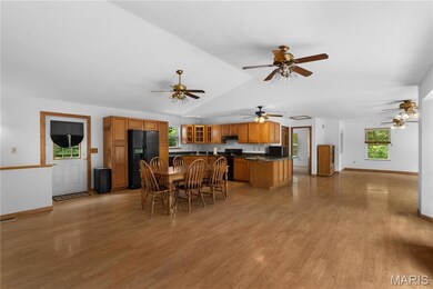 6703 Shenandoah Ln, Dittmer, MO 63023 - photo 7