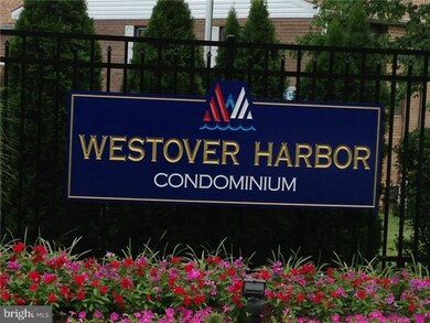 174 Riversedge Dr, Norristown, PA 19403 - photo 2