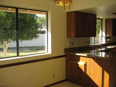 Natural LIght Beams Throughout