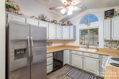 Kitchen Left