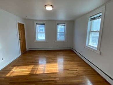 13 Nahant St, Lynn, MA 01902 - photo 4