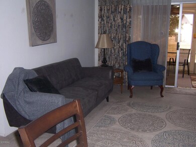 956 S Enterprise Cir, Mesa, AZ 85208 - photo 5