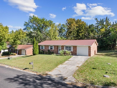 2012 Garnet Dr, Columbia, MO 65202 - photo 6