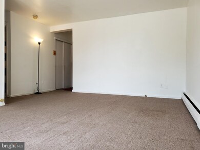 100 E Glenolden Ave unit B5, Glenolden, PA 19036 - photo 6