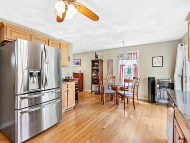 13 Grove Rd, Waltham, MA 02451 - photo 6