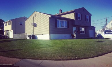 25 Etheridge Dr, Carteret, NJ 07008 - photo 6