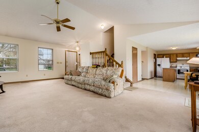 1192 Wilstone Ct, Columbus, OH 43240 - photo 4