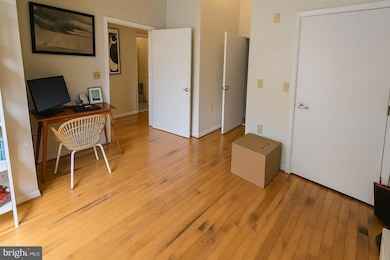 Silverton Condominiums, Silver Spring, MD 20910 - photo 3