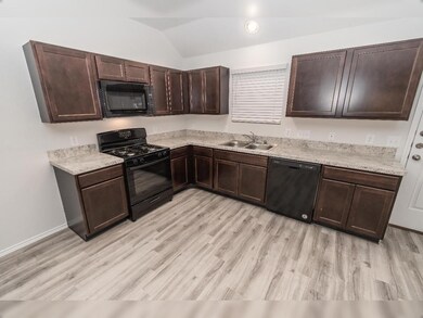 3623 Joshua St, Ennis, TX 75119 - photo 7