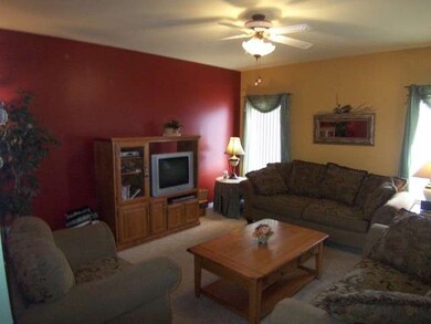 630 David St, Lake In the Hills, IL 60156 - photo 3