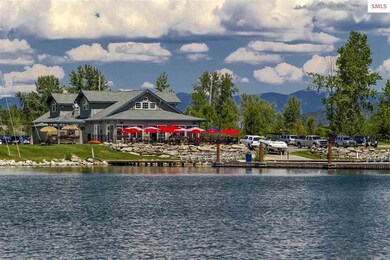 Waterfront dining out your back door!
