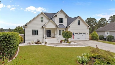 551 Ivy Cir, Vass, NC 28394 - photo 2