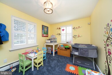 6113 W Mill Rd, Flourtown, PA 19031 - photo 7