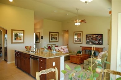 3078 N Apricot Ave unit 89, Fresno, CA 93727 - photo 6