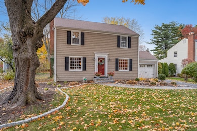 43 Spring Ln, West Hartford, CT 06107 - photo 4