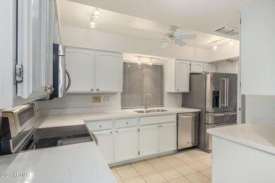 Gorgeous Upgraded Kitchen!