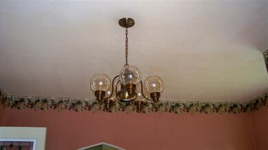 471 Delaware St, Wabash, IN 46992 - photo 7