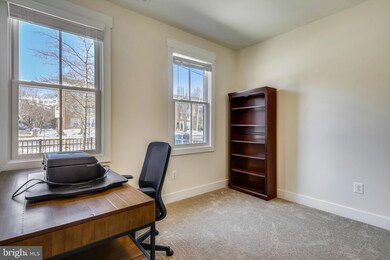 1337 Powhatan St, Alexandria, VA 22314 - photo 6