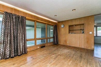 Floor to ceiling windows
