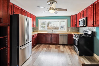 23 Grove St, Waterloo, NY 13165 - photo 3