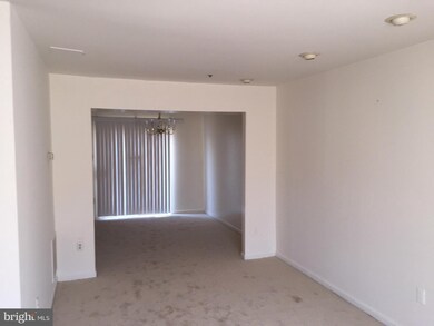 1616 Willowwood Ct, Hyattsville, MD 20785 - photo 2