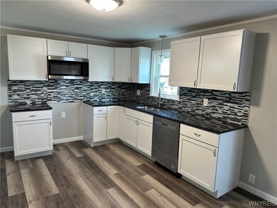 195 Robinson St, North Tonawanda, NY 14120 - photo 5