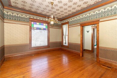 317 E Nichols St, Spring Hill, KS 66083 - photo 6