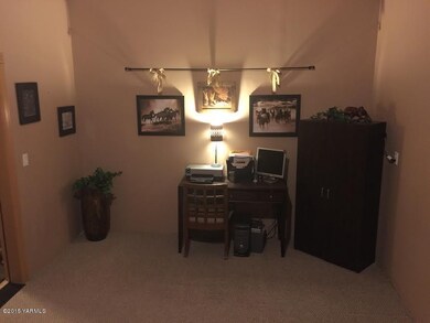76th den office